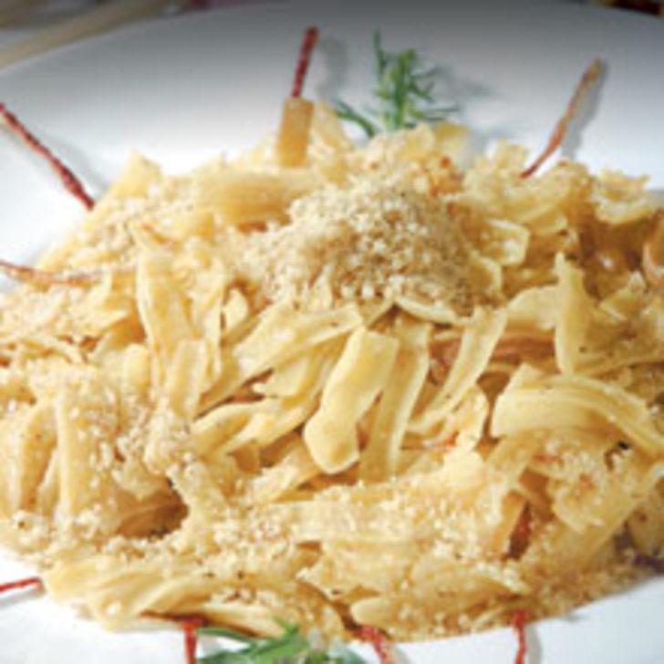 Cevizli Erişte Pilavı