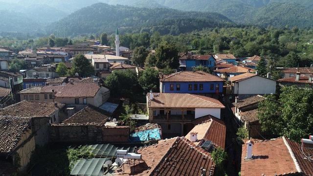 Cumalıkızık'ta ziyaretçi yoğunluğu