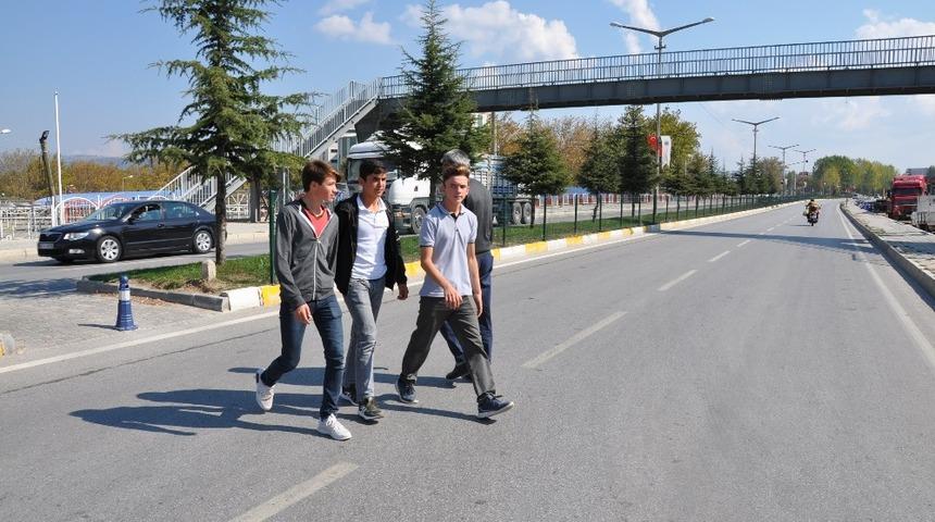 &Uuml;st ge&ccedil;it var, ge&ccedil;en yok