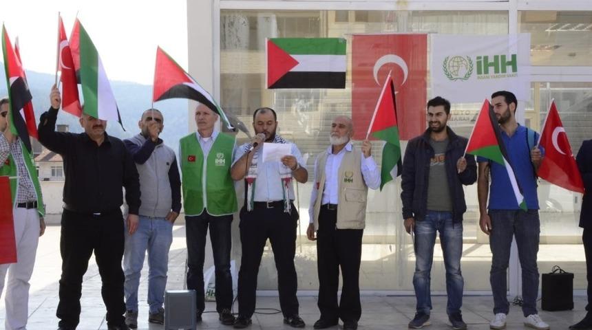 Karab&uuml;k&rsquo;te İsrail protesto edildi