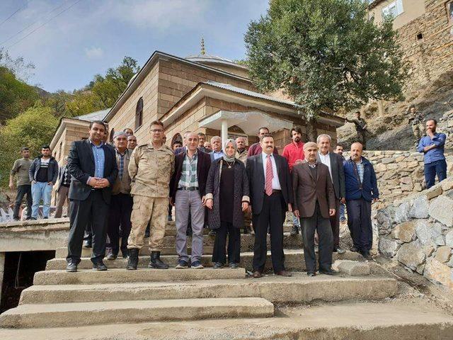 Bahçesaray Kaymakamı Sağıroğlu’nun mahalle ziyaretleri