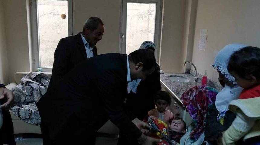 Bah&ccedil;esaray&rsquo;da 100 &ccedil;ocuk s&uuml;nnet ettirildi