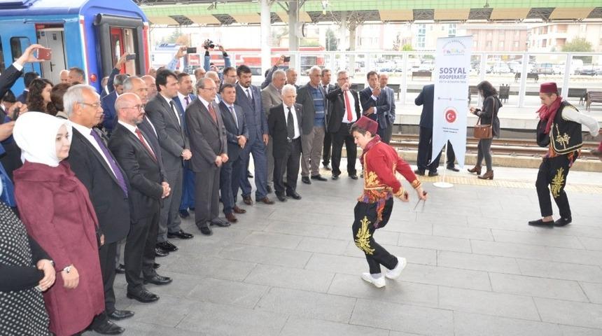 Sosyal kooperatif treni Konya’da