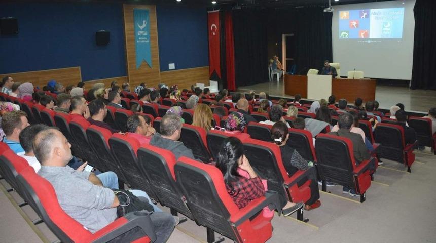 Aliağa Belediyesi&rsquo;nin spor okullarından 4 bin 195 &ouml;ğrenci yararlandı