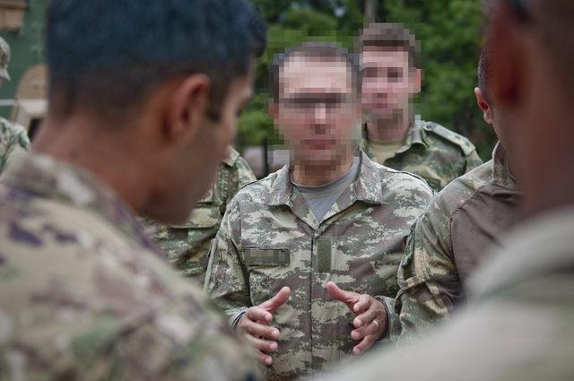 Menbiç devriyesine katılacak ABD askerleri Gaziantep'te eğitimde