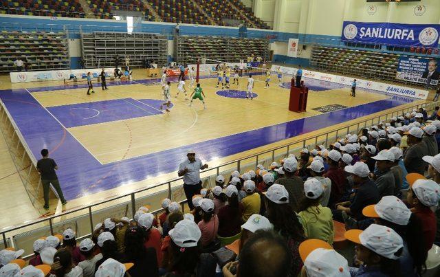 Haliliye Belediyespor Voleybol Takımından 3-1’lik galibiyet