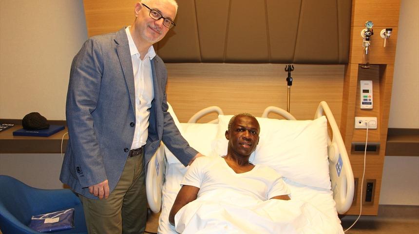 Sivassporlu Arouna Kone ameliyat edildi.
