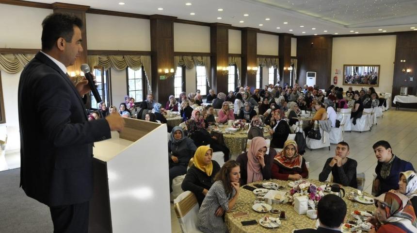 İlçe Milli Eğitim Müdürü Gümüş, çalışanları ile bir araya geldi