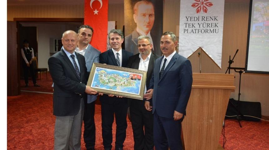 Uysal, 7 Renk Tek Yürek Platformunu ağırladı.