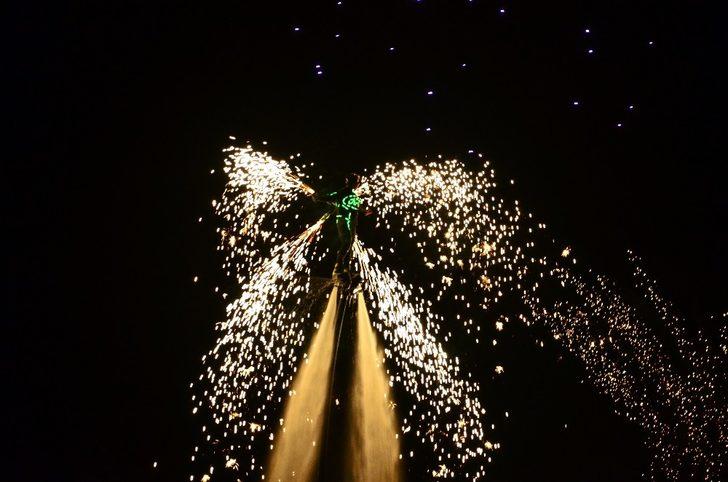 Adanalılar Lezzet Festivali’nde ışık ve havai fişek gösterisiyle coştu G4