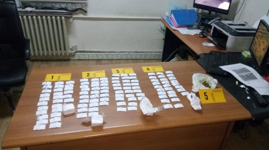 Oltu&rsquo;da uyuşturucu ticareti yapan 1 kişi tutuklandı