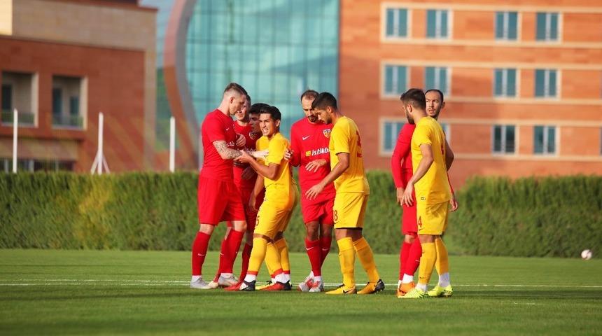 Kayserispor ter attı