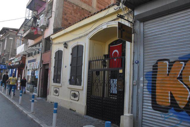 Diriliş Kilisesi ndeki ayinde Brunson i&ccedil;in dua 1