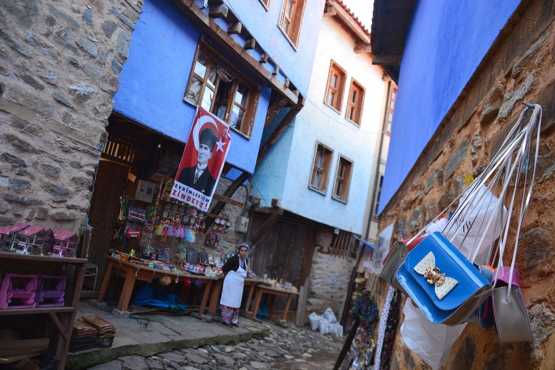 Cumalıkızık'ta ziyaret&ccedil;i yoğunluğu 