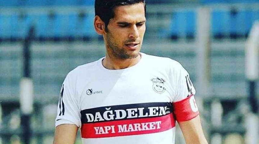 Dalyan&rsquo;da otomobil kanala devrildi: 2 &ouml;l&uuml;