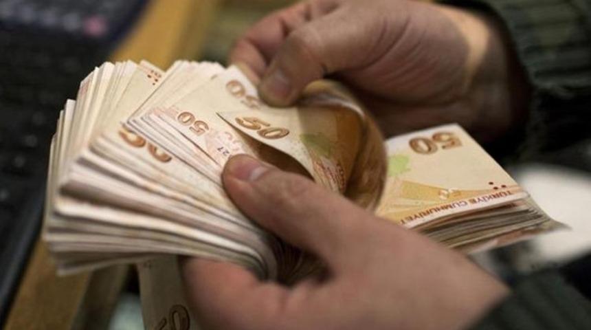 Emeklilere müjde! Maaşlar ve ek ödemeler artıyor