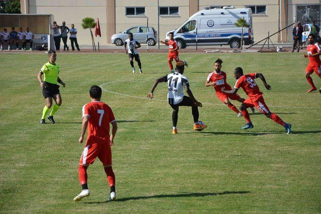 Ortaca Belediyespor:  1 Kuşadasıspor: 2