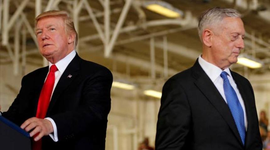 ABD Başkanı Trump canlı yayında açıkladı! Göreve devam edecek mi?