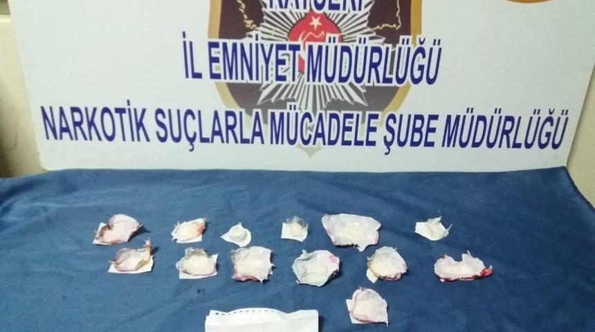 Uyuşturucu operasyonlarında 7 kişi g&ouml;zaltı alındı