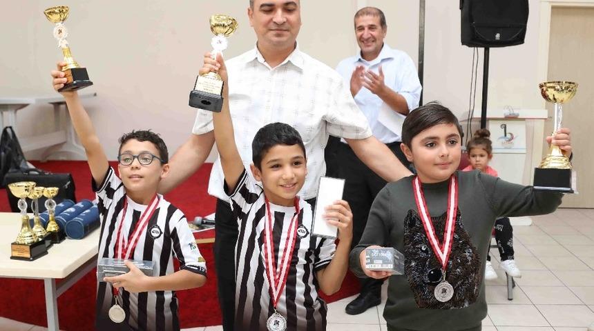 Bayraklı&rsquo;da cumhuriyet turnuvası