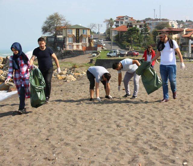 Çuhallı plajı temizlendi