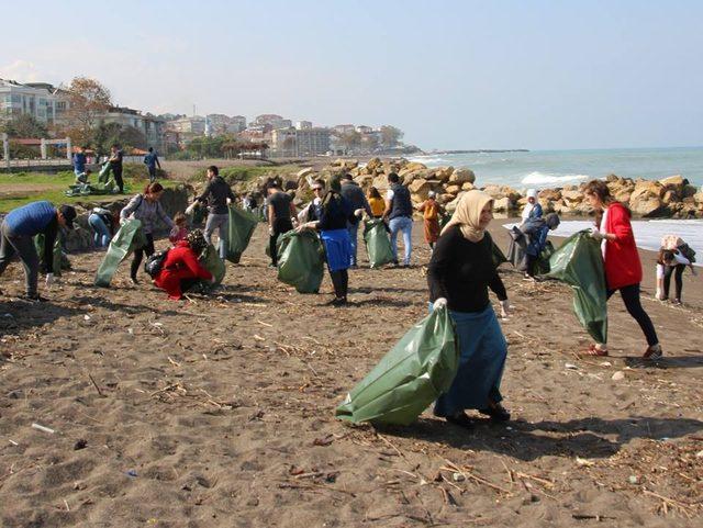 Çuhallı plajı temizlendi