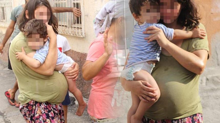 Adana'da annenin çocuklarına şiddet uyguladığını öne süren mahalleli isyan etti
