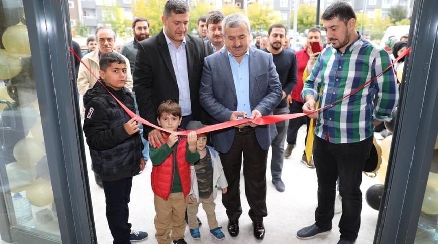 Başkan Baran, vatandaşlarla buluşmayı s&uuml;rd&uuml;r&uuml;yor