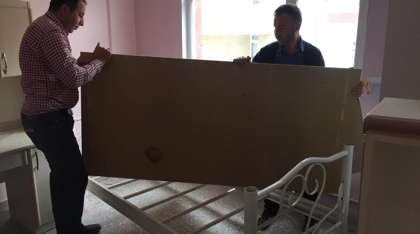 İhtiyaç fazlası eşyaları sevgi evi topluyor