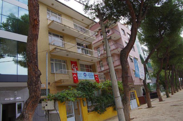 Emekli Başkonsolos, 4 katlı apartmanını bilim, kültür ve sanatevi için bağışlayacak