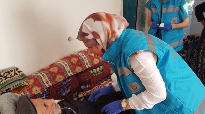 Nevşehir Ağız ve Diş Sağlığı Merkezi 119 hastaya evde bakım hizmeti verdi