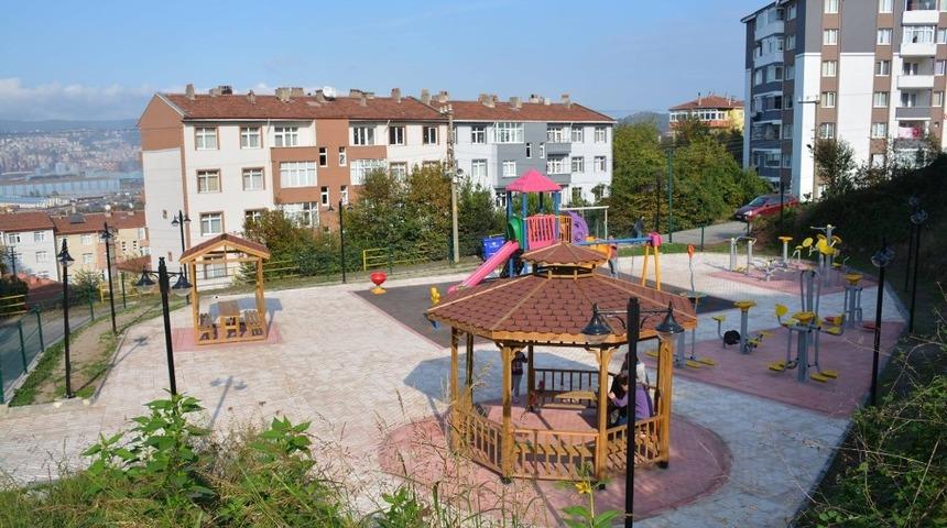 G&uuml;l&uuml;&ccedil;&rsquo;te her mahalleye dinlenme bah&ccedil;esi ve &ccedil;ocuk parkı