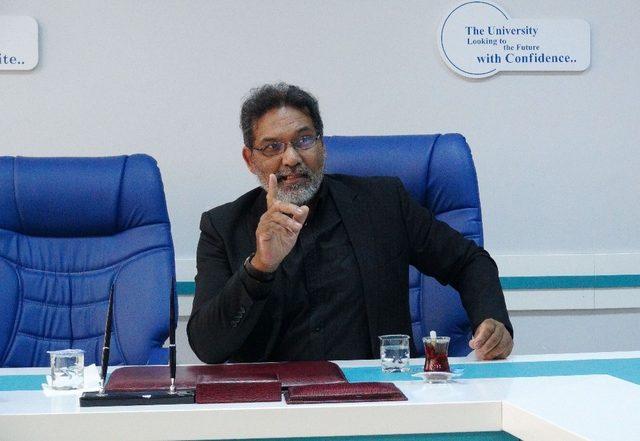 Prof. Dr. Waghid NEÜ’de İslam dünyasındaki eğitimi ele aldı 2