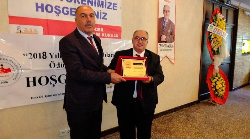 En başarılı il&ccedil;e belediye başkanı se&ccedil;ildi