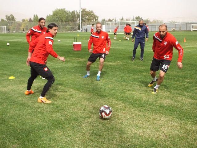 Elazığspor, Adana Demirspor maçına hazırlanıyor