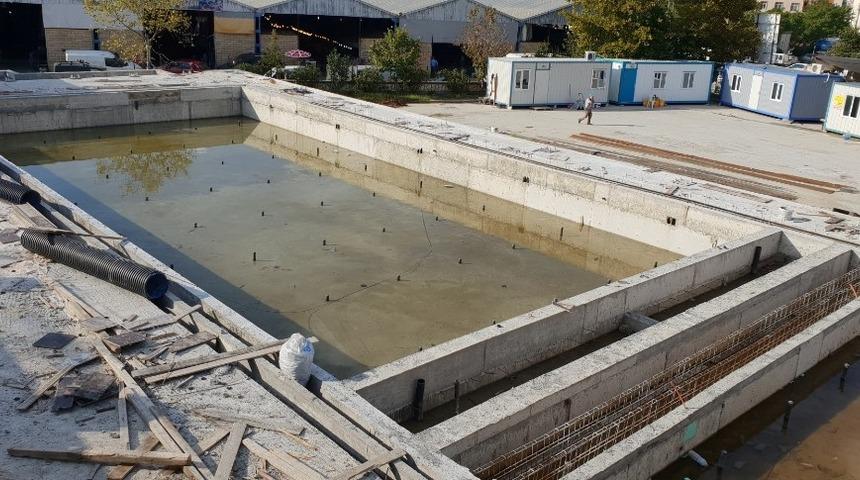 Kandıra&rsquo;da havuz &ccedil;alışması s&uuml;r&uuml;yor