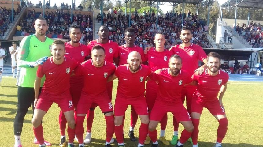 Manavgat Belediyespor liderlik koltuğunu bırakmadı