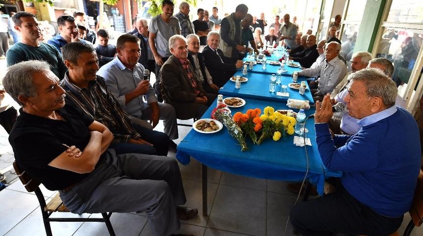 Başkan Kocaoğlu, teşekk&uuml;r turuna Menderes&rsquo;ten başladı