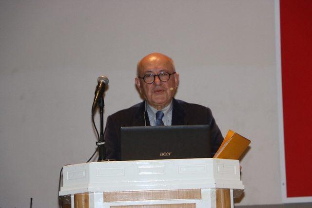 Prof. Dr. İlter Uzel’den ‘Geçmişten Günümüze Bor’ Konferansı