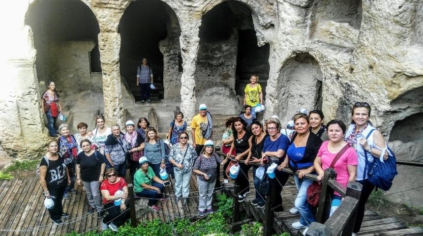 Kardeş belediyeden gelip Samandağ&rsquo;ı gezdiler