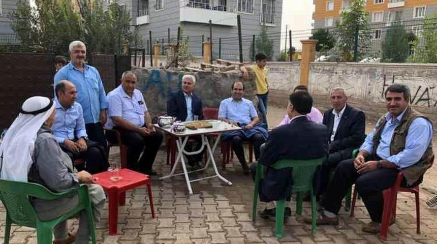 Şehitlik mahallesi sakinleri ile istişare toplantısı yapıldı