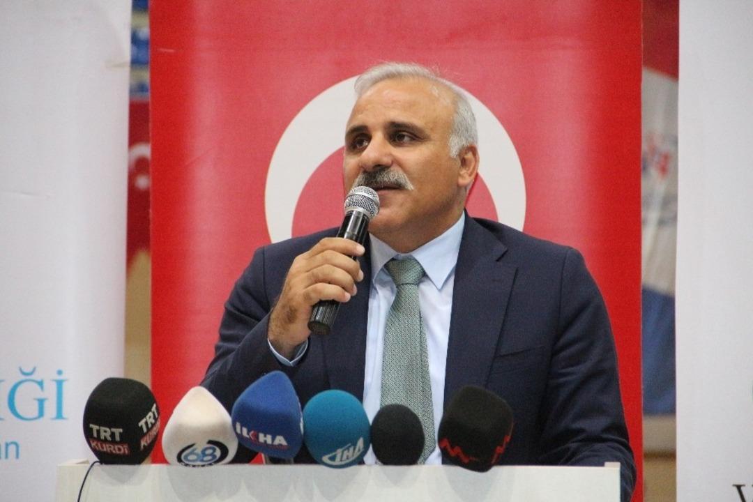 Van Valisi Zorluoğlu iddiaları yalanladı: "Bor&ccedil; durumumuz iyi bir noktada"