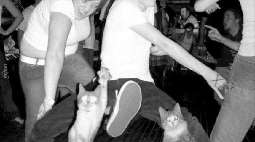 Twitter'da Paylaşılmalık ''Cuma Gelince Ben (TEMSİLİ)'' Gif'leri. 