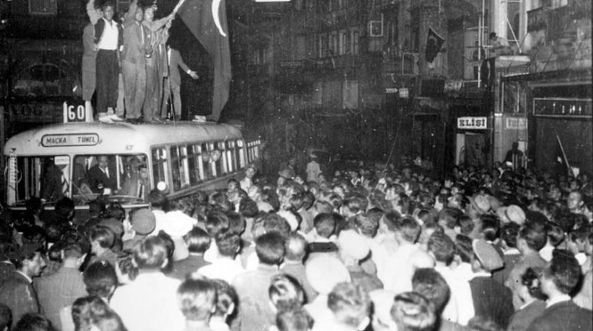  "6 - 7 Eyl&uuml;l 1955 Planlanmış Kıyımı" ve Fotoğraflar