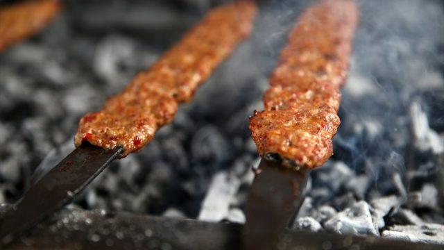 Adana'da lezzet festivaline yoğun ilgi 