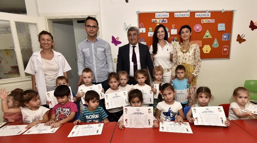 Minik &ouml;ğrencilere el yıkamanın &ouml;nemi anlatıldı