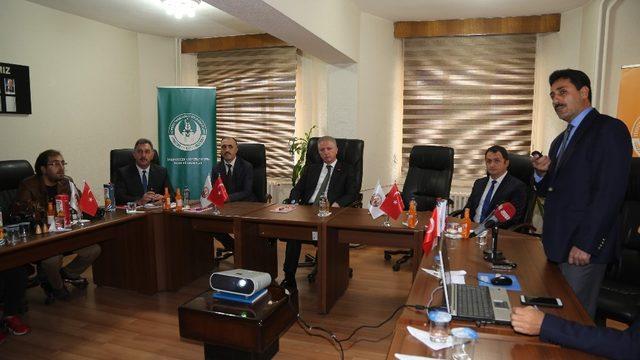 Vali Gül,Tarım Kredi Kooperatifi’nin dengeleyici bir rolü var