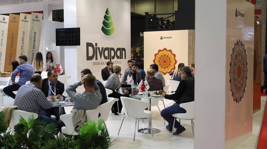 DİVAPAN standına yoğun ilgi