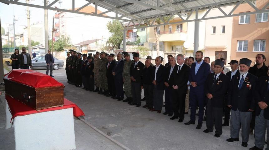 Kore gazisi son yolculuğuna uğurlandı