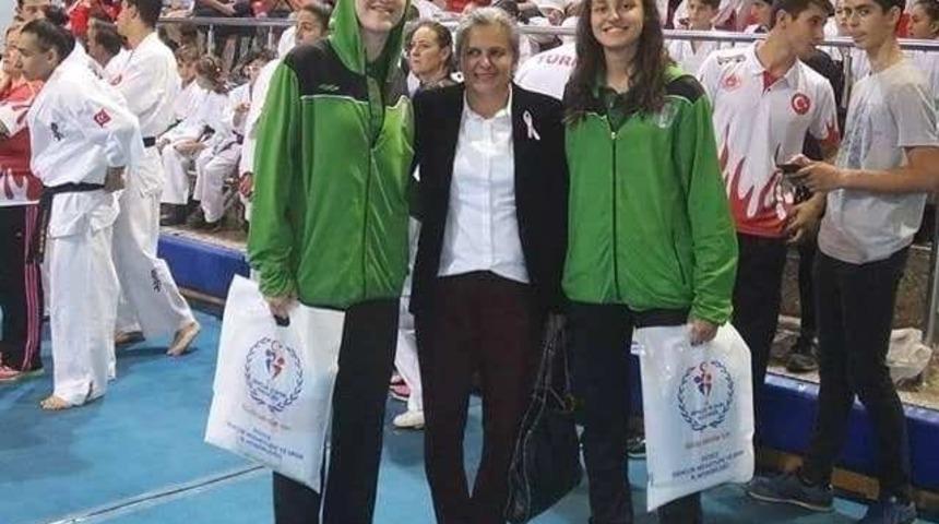 Milli basketbolculara ödül